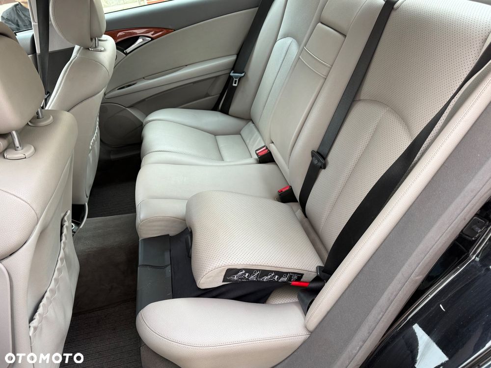 Mercedes-Benz Klasa E 220 CDI Automatik Elegance - 10
