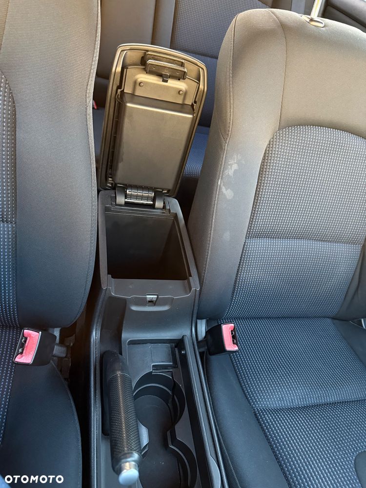 Mazda 3 1.6 Sport Exclusive - 12