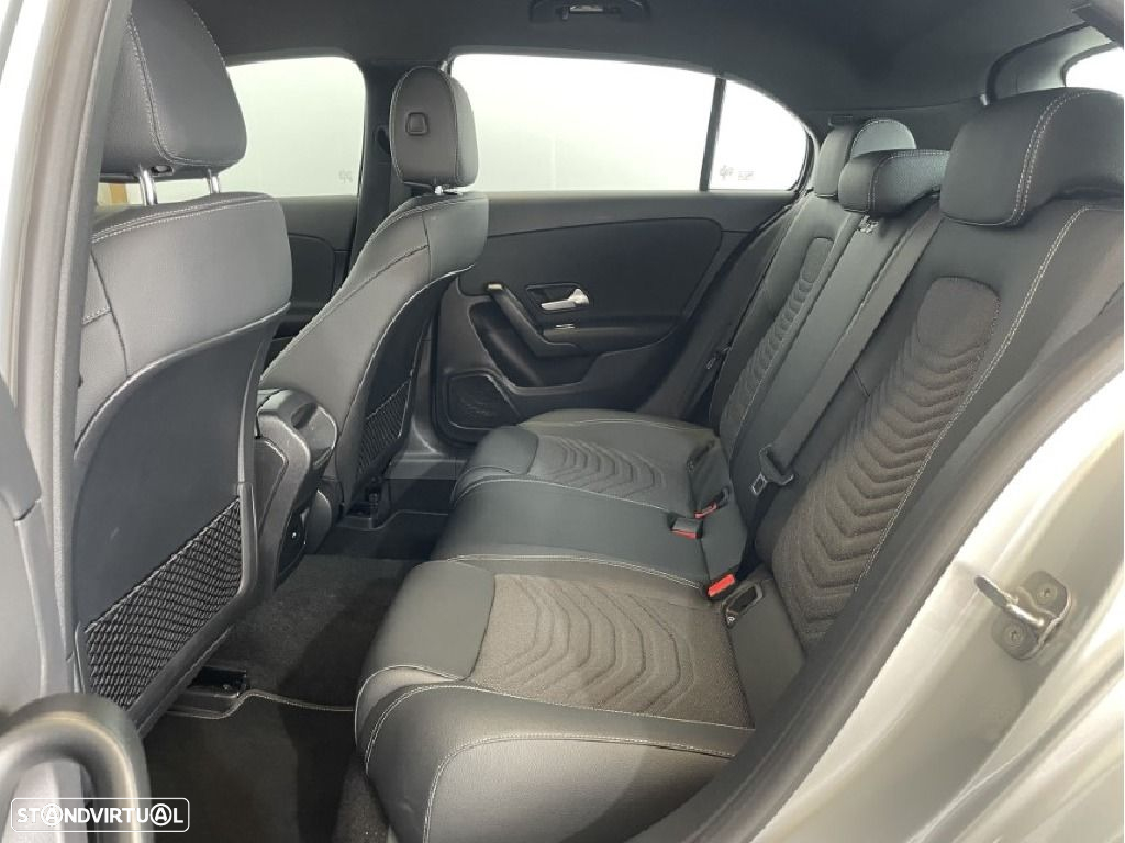 Mercedes-Benz A 250 e - 18