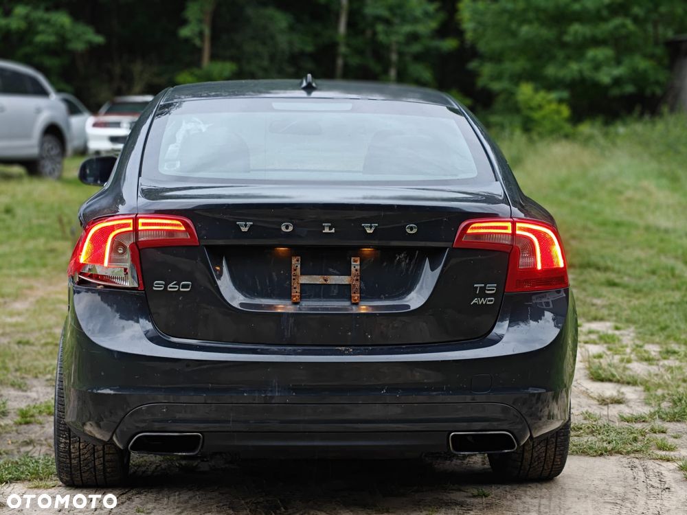 Volvo S60 2.5 T5 AWD - 4