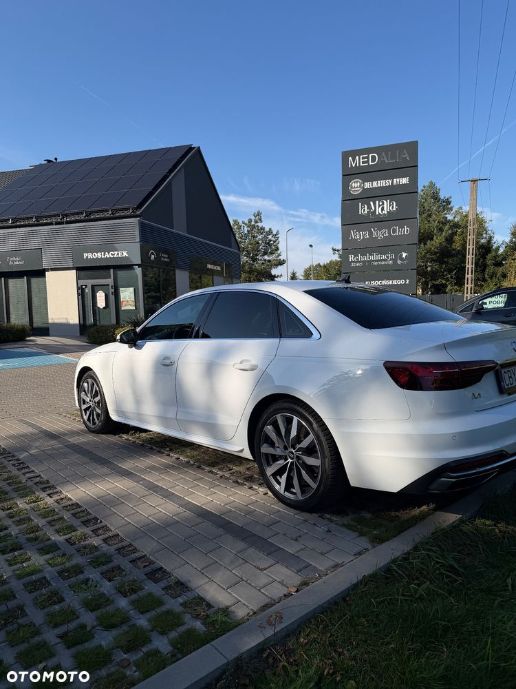 Audi A4 Limousine