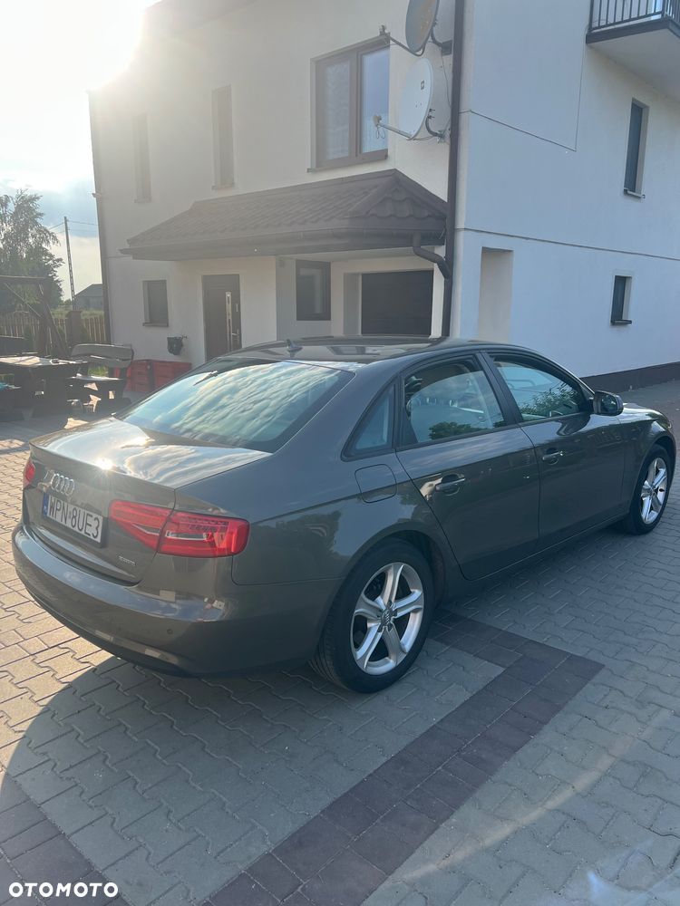 Audi A4 Limousine 2.0 TDI Quattro S tronic - 4