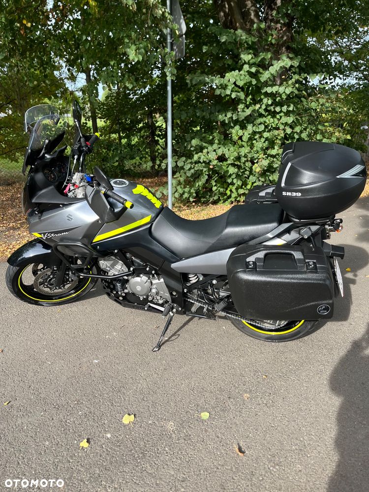 Suzuki V-STROM - 9