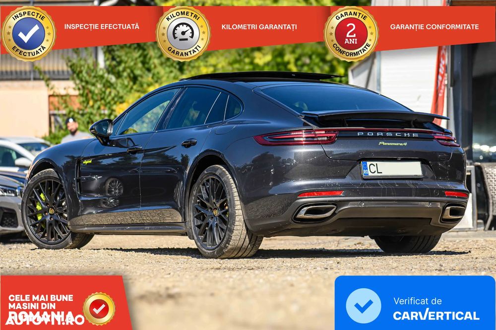 Porsche Panamera 4 E-Hybrid - 4