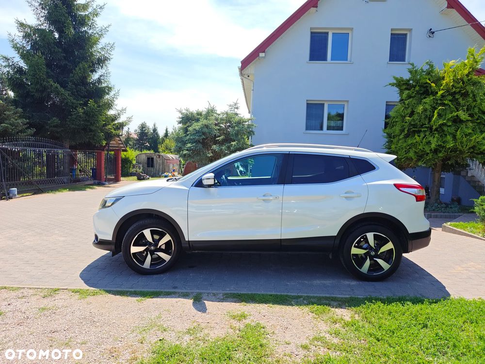 Nissan Qashqai 1.5 dCi N-Connecta - 24