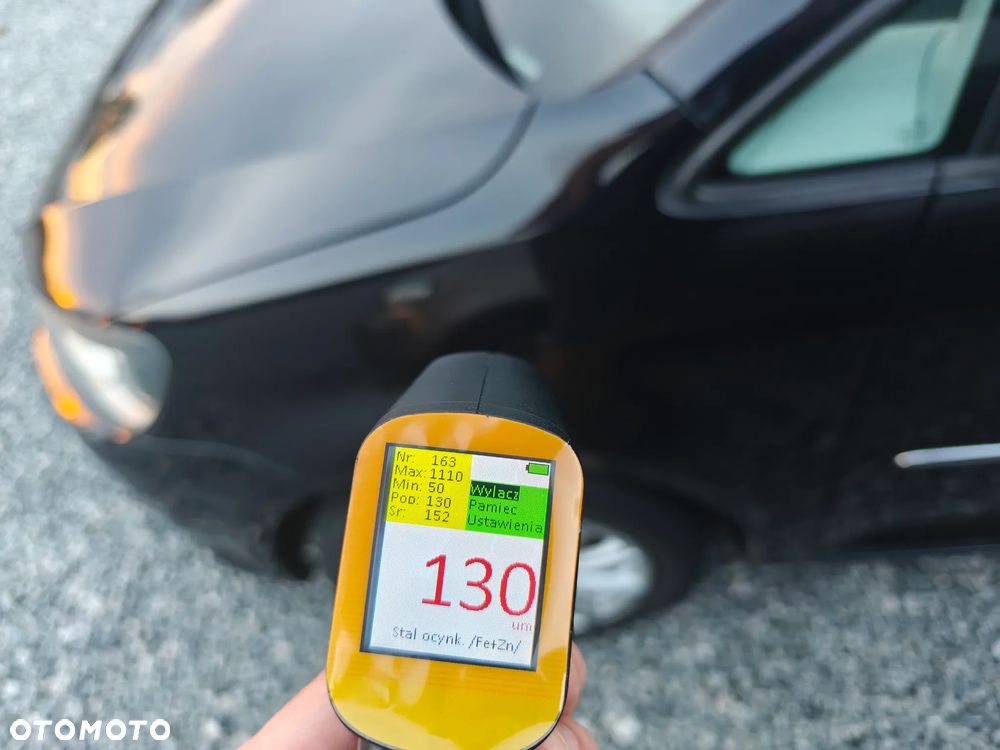 Volkswagen Touran 1.6 TDI DPF Highline - 19