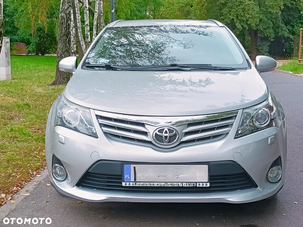 Toyota Avensis 2.0 D-4D Sol - 3