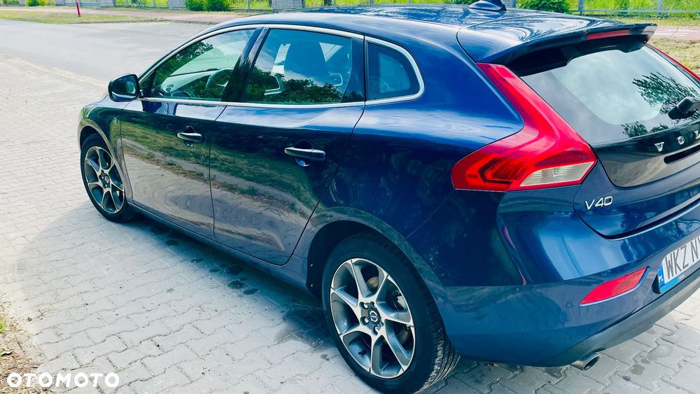 Volvo V40 D3 Drive-E Ocean Race - 3