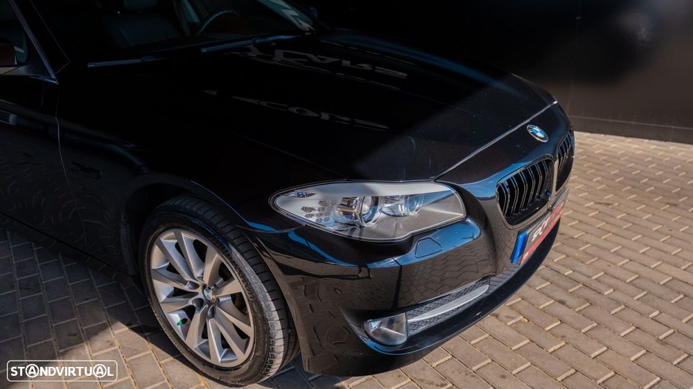 BMW 520 d Exclusive Auto 129g - 3