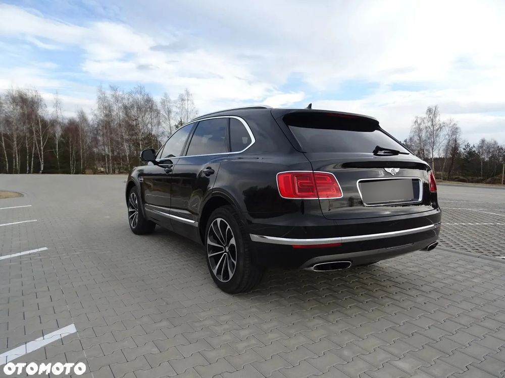 Bentley Bentayga W12 - 8