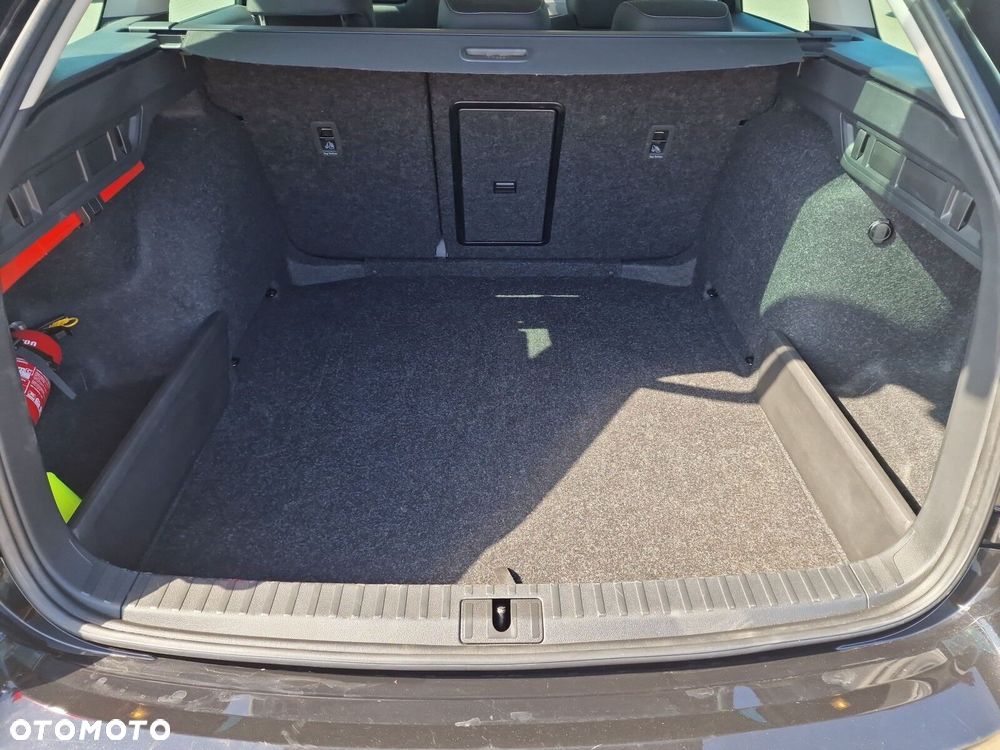 Skoda Octavia 1.5 TSI mHEV Selection DSG - 21