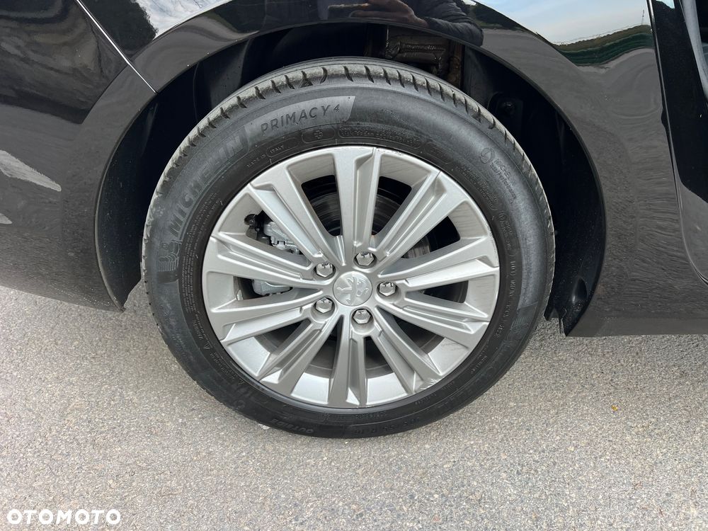 Peugeot 308 - 30