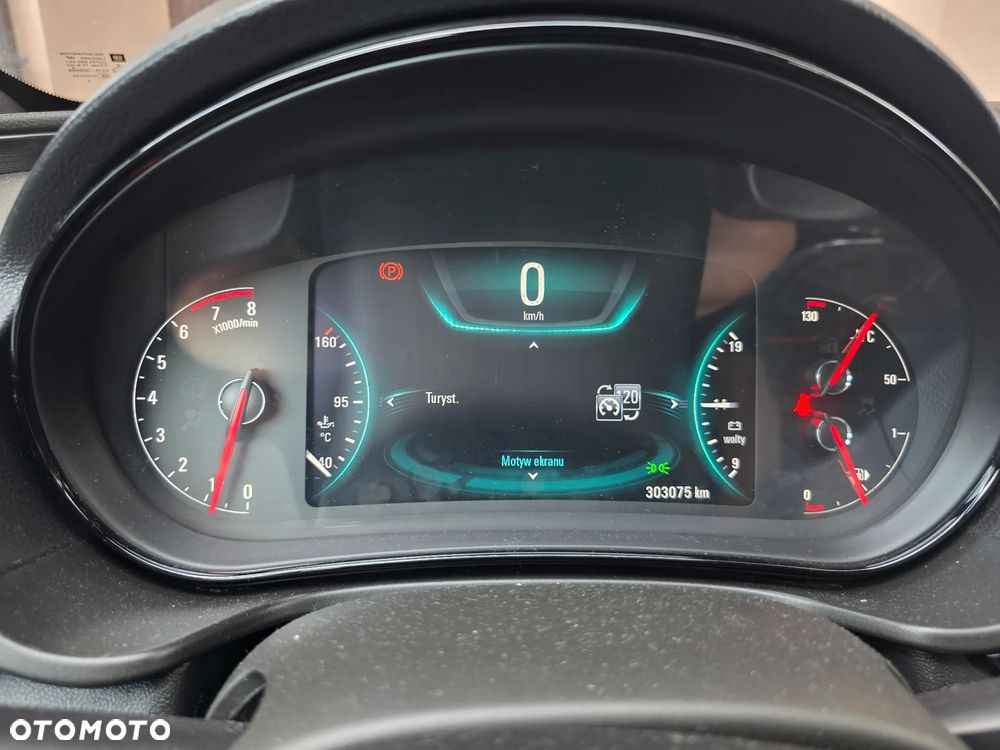 Opel Insignia 1.6 T Cosmo S&S - 21