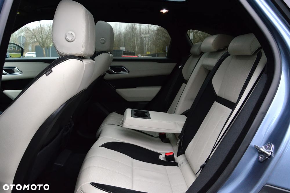 Land Rover Range Rover Velar 2.0 P250 R-Dynamic - 18