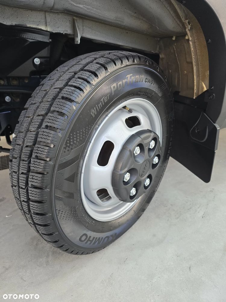 Iveco DAILY 50C18 KONTENER 8-PALET WINDA-1Tona SALON PL SERWIS ASO IVECO DO OSTATNIEGO Km TEMPOMAT FOTEL KIEROWCY PNEUMATYCZNY DOŚWIETLANIE ZAKRĘTÓW KLIMA ELEKTRYKA - 41