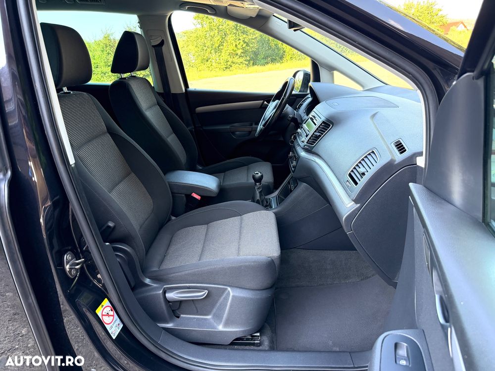 Volkswagen Sharan 2.0 TDI Trendline - 11