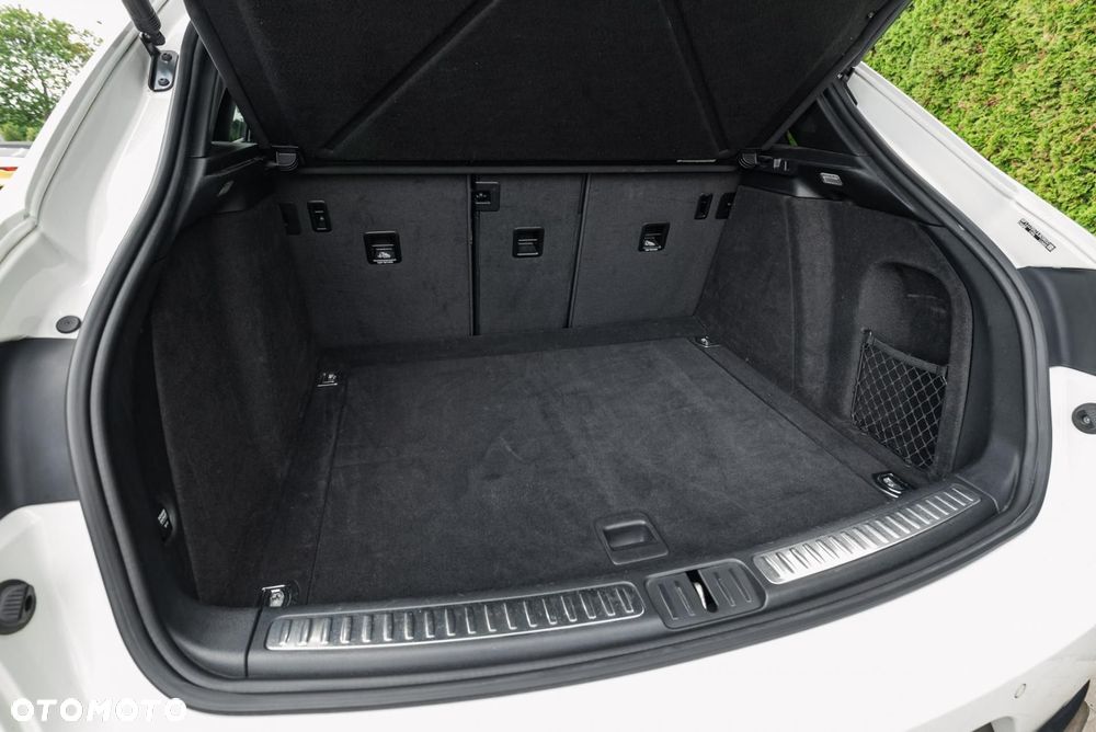 Porsche Macan Standard - 37