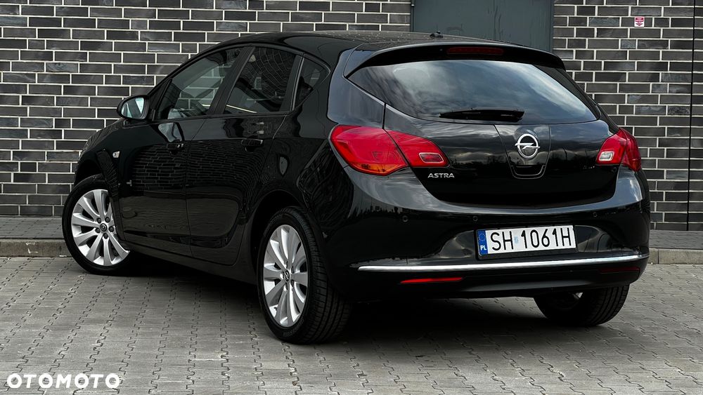 Opel Astra 1.4 Turbo - 16