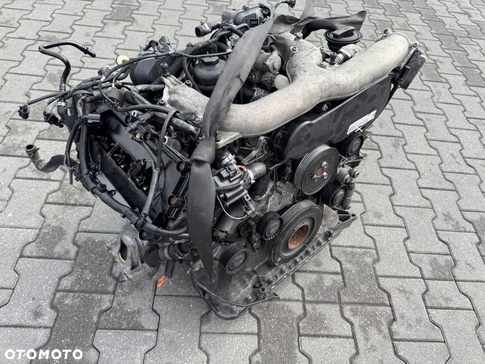 SILNIK 2.7 V6 CAM AUDI A4 B8 2010 - 2