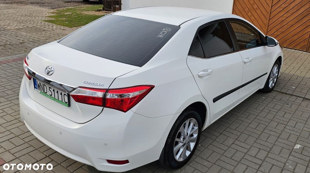 Toyota Corolla 1.4 D-4D Premium EU6 - 4