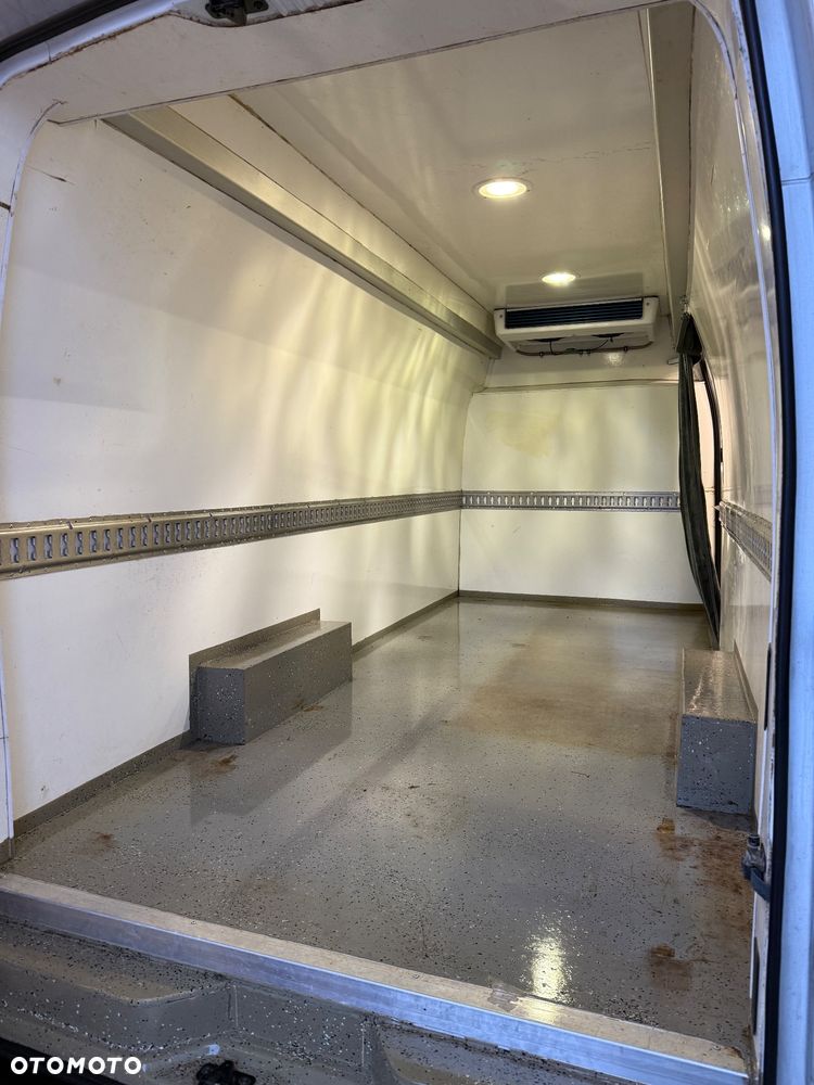 Opel Movano - 13