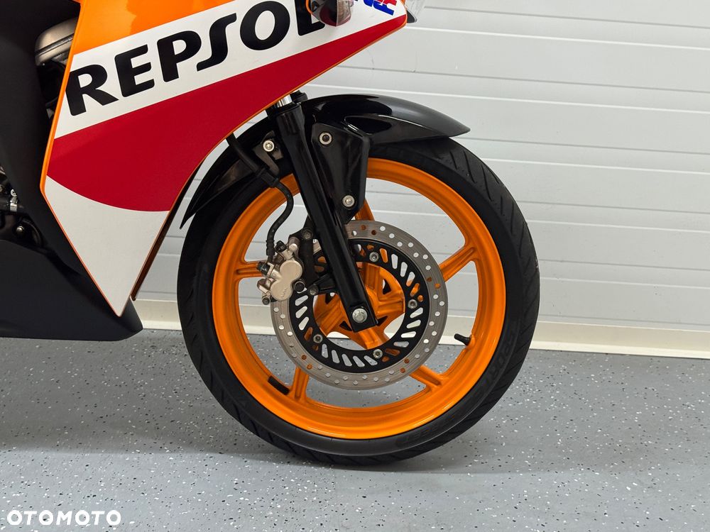 Honda CBR - 9