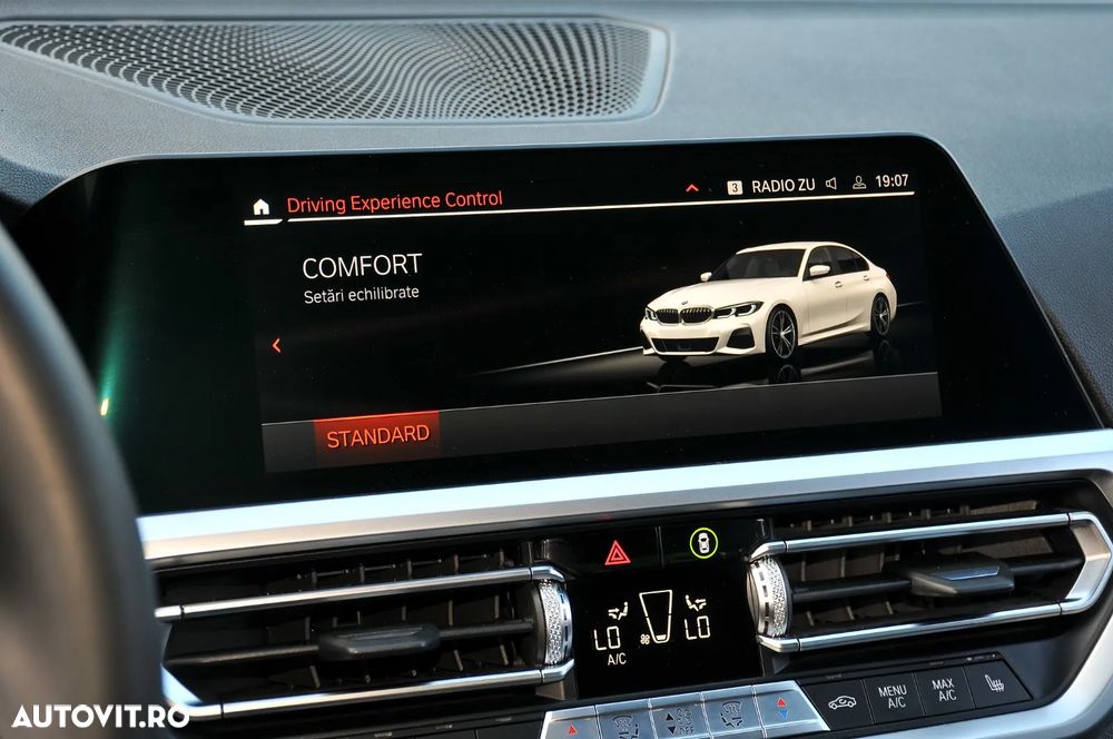 BMW Seria 3 320d xDrive Aut. M Sport - 33