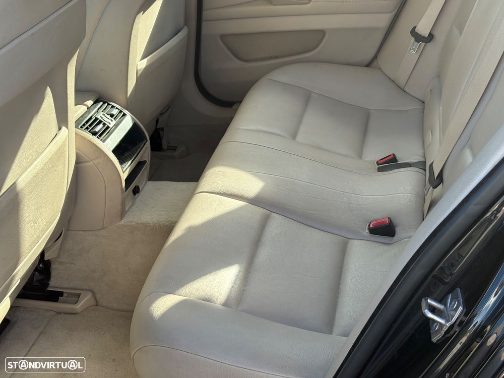 BMW 520 d Line Luxury Auto - 13