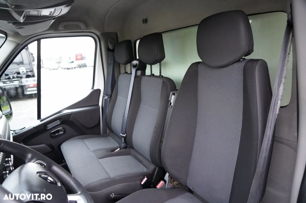 Renault MASTER / CONTAINER / LIFT / MASĂ NETĂ: 3500 KG / 2020 - 23