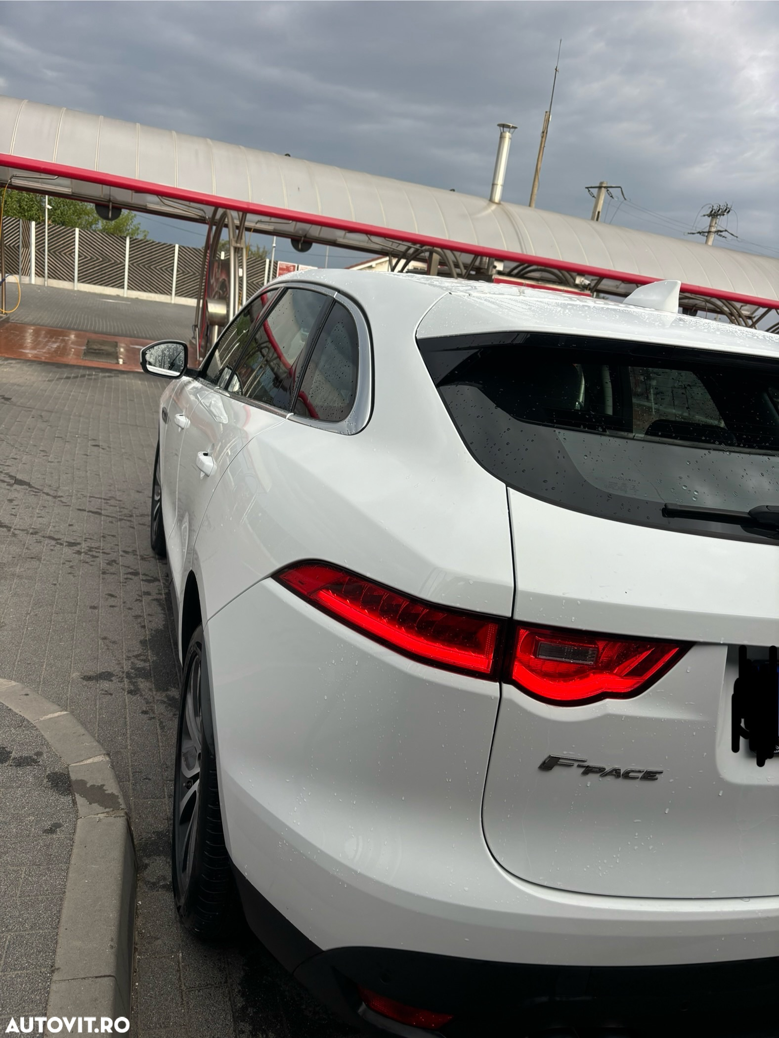 Jaguar F-Pace - 3
