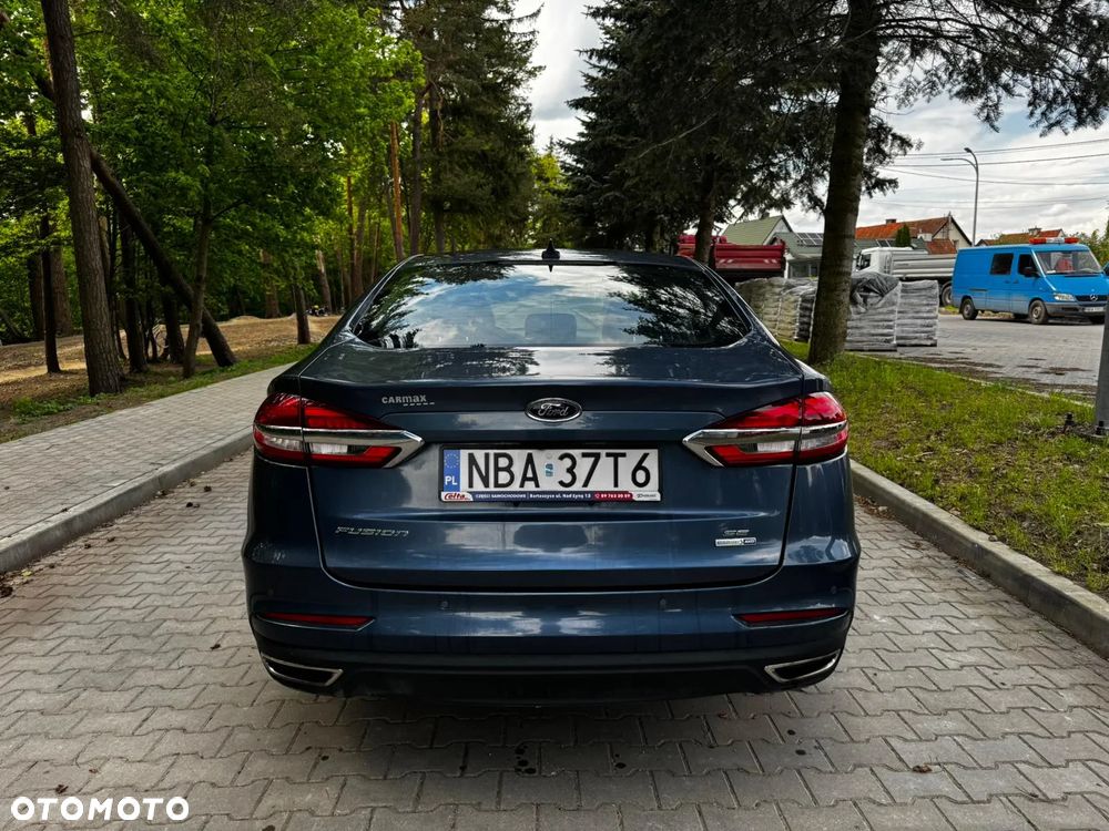 Ford Fusion - 3
