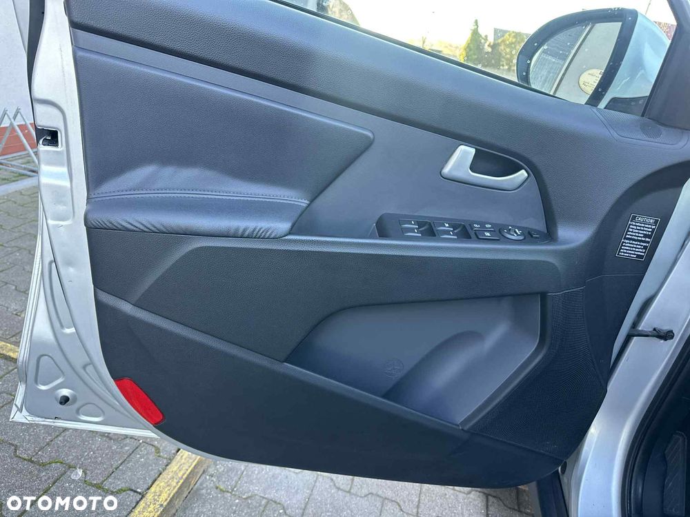 Kia Sportage 1.7 CRDI 2WD Vision - 18