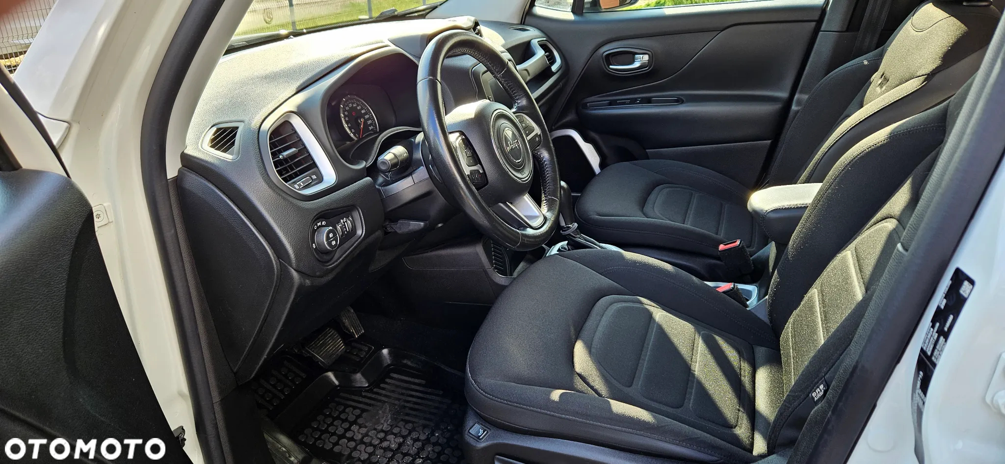 Jeep Renegade 1.4 MultiAir Limited FWD S&S - 6