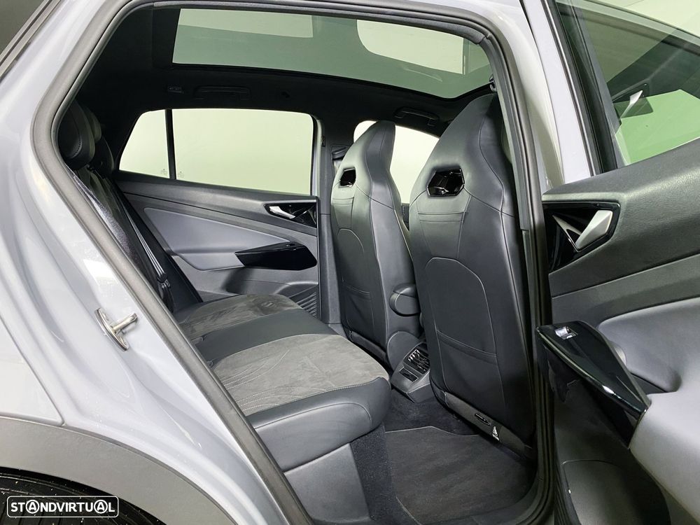 VW ID.5 Pro Performance - 17
