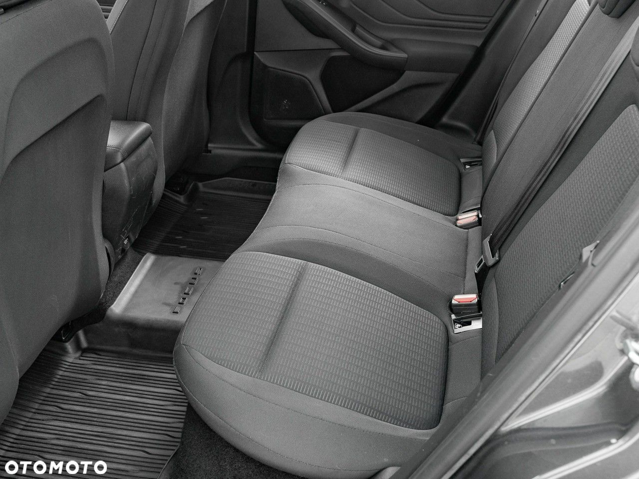 Ford Focus 1.0 EcoBoost Active - 25
