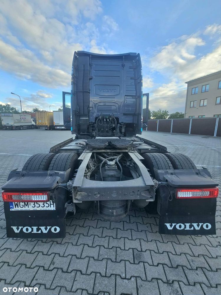 Volvo FH - 10