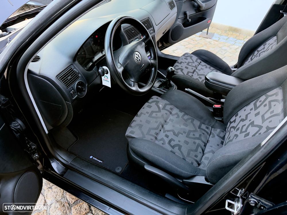 VW Golf 1.9 TDi Confortline AC - 33