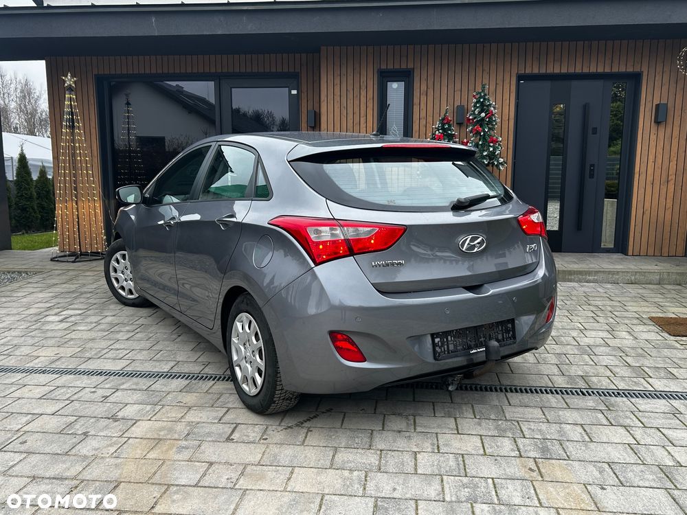 Hyundai i30 1.6 GDI Style - 17