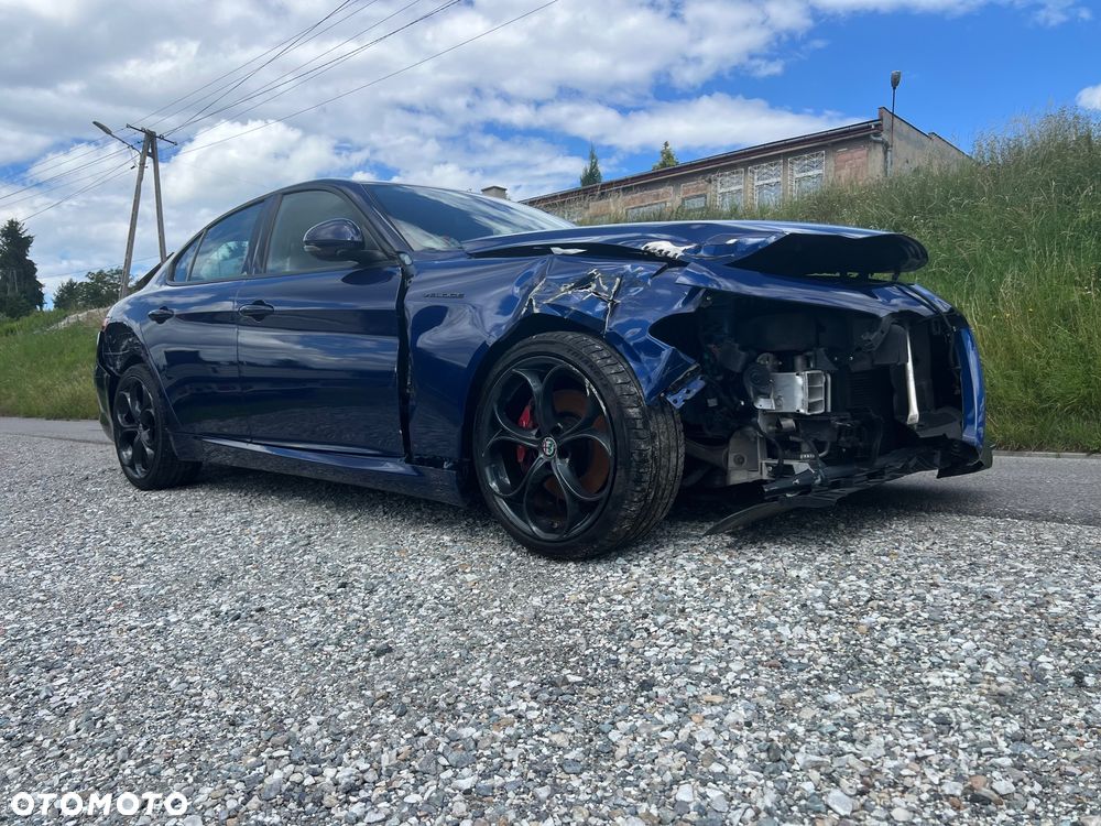 Alfa Romeo Giulia 2.2 D Turbo Veloce Q4 - 6