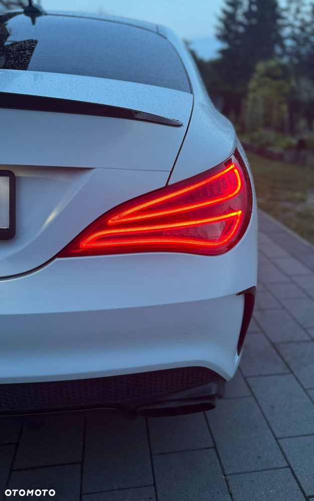 Mercedes-Benz CLA - 9