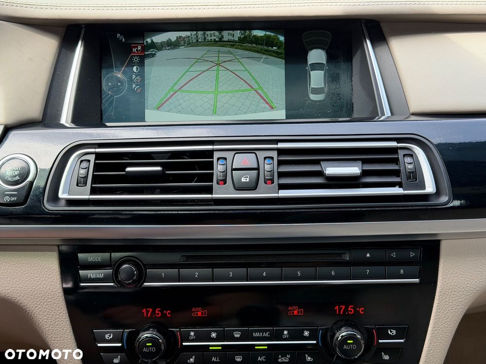 BMW Seria 7 - 24