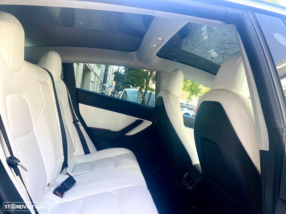 Tesla Model 3 Standard Range Plus RWD - 27