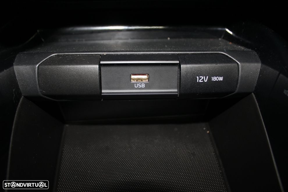 Kia Rio 1.0 T-GDi Drive - 25