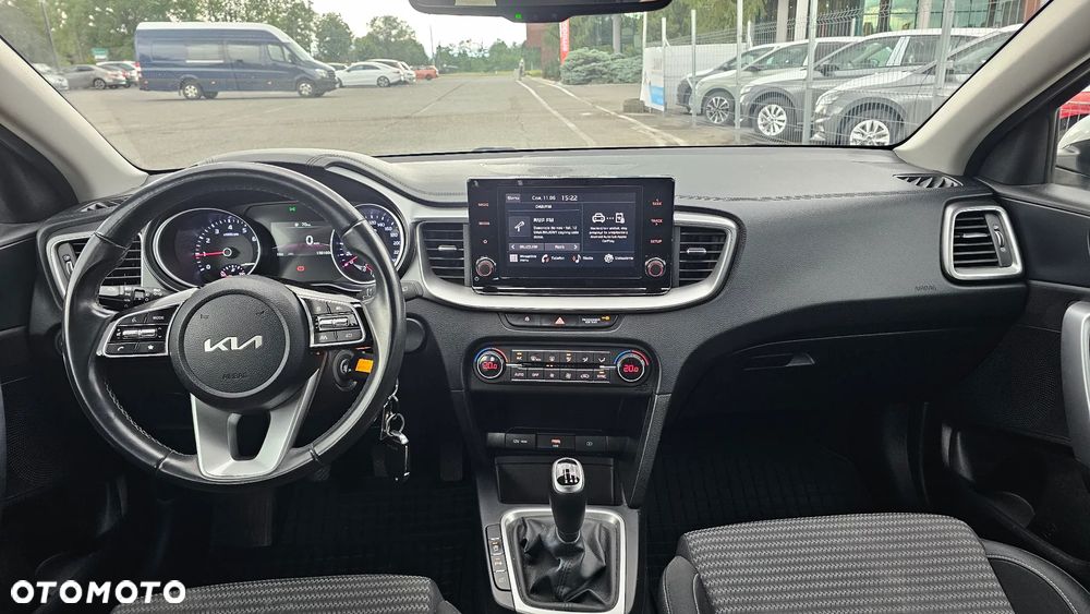 Kia Ceed 1.5 T-GDI M - 5