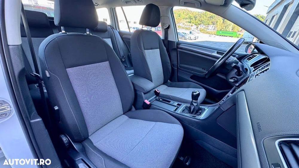 Volkswagen Golf Variant 1.6 TDI BlueMotion Trendline - 11