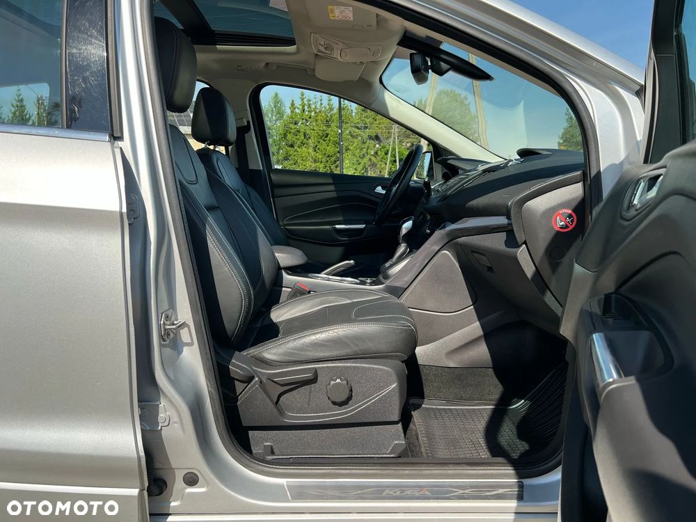 Ford Kuga - 8