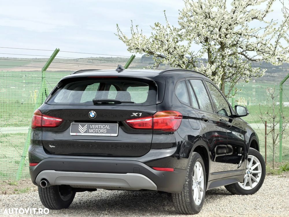 BMW X1 - 15