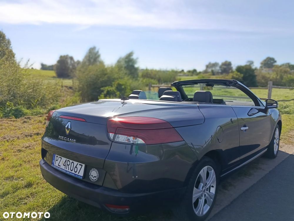 Renault Megane Coupe Energy dCi 110 FAP Start & Stop Expression - 4