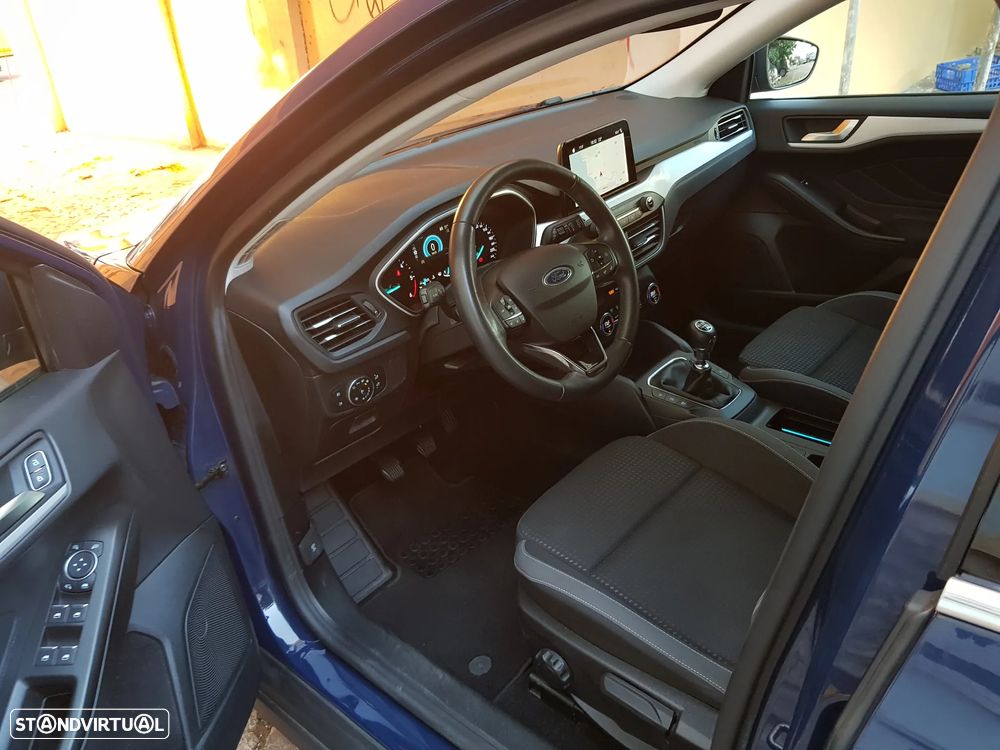 Ford Focus SW 1.5 TDCi EcoBlue Business - 13