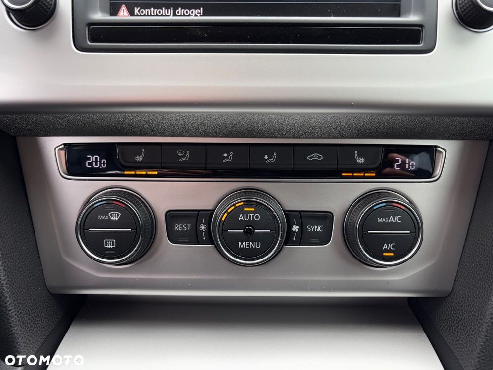 Volkswagen Passat 1.8 TSI BMT Comfortline - 21